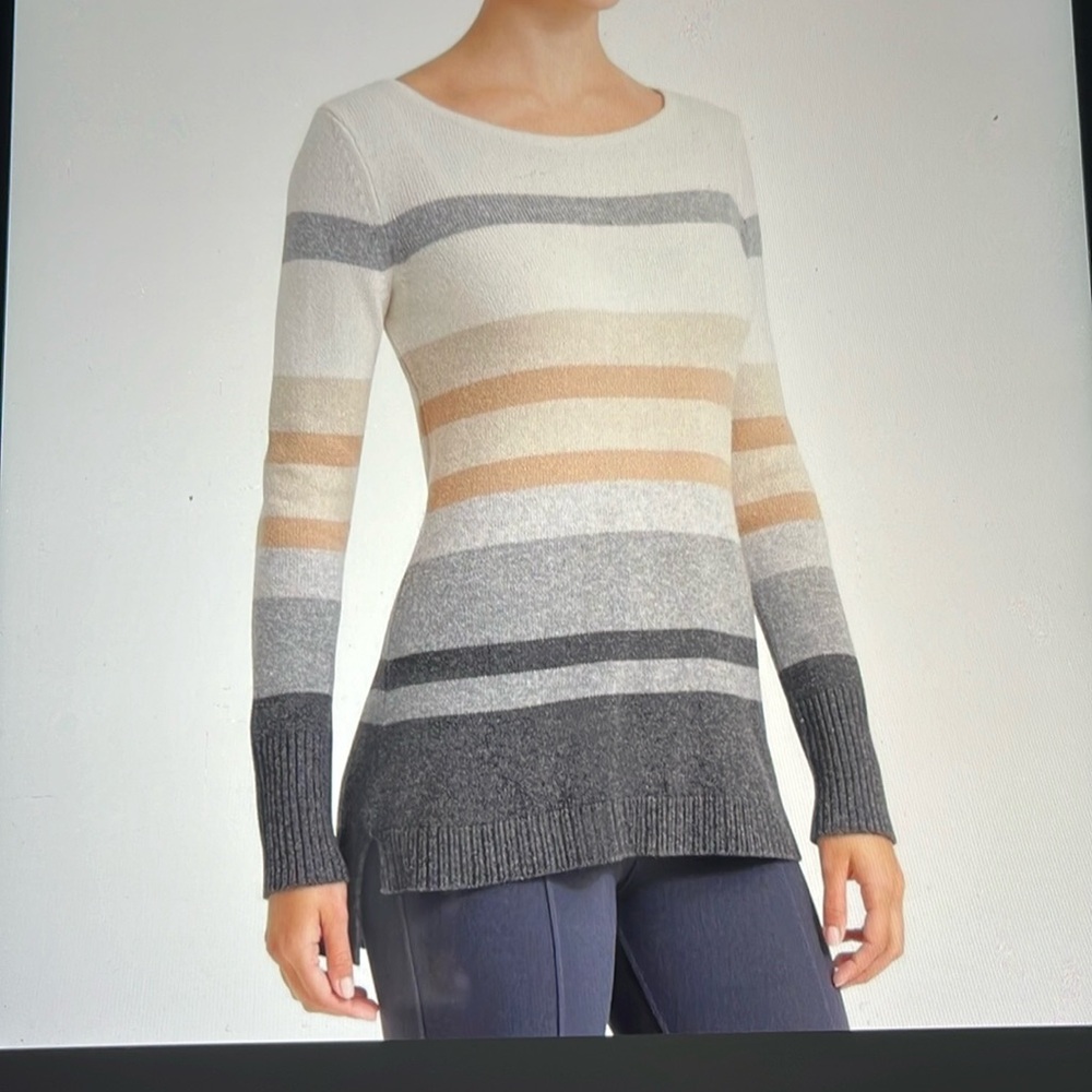 ATHLETA Cashmere Lodge Striped Pullover Dove Multi Stripe Neutral Sz. Small.